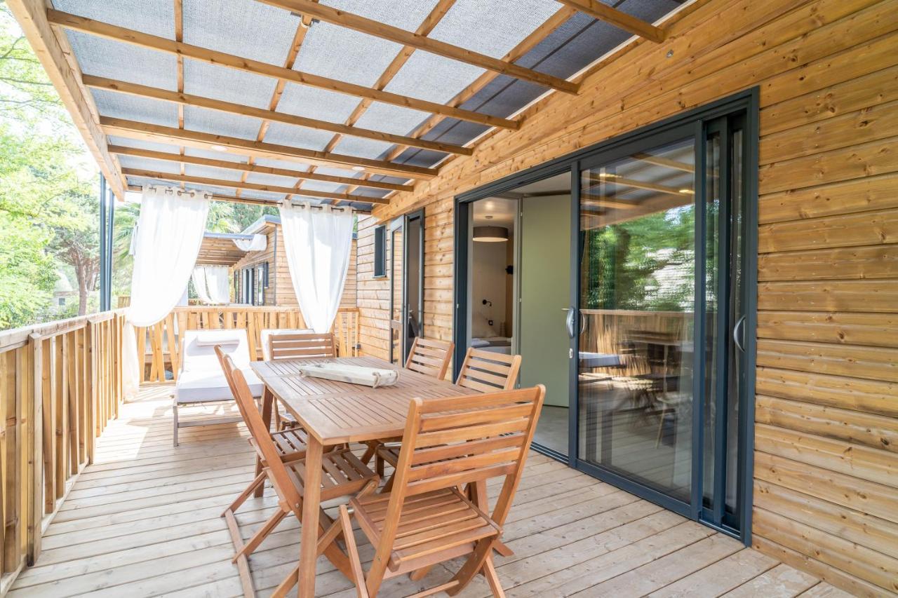 Camping Maeva Respire Ecolodge L'Etoile D'Argens Fréjus Exteriör bild