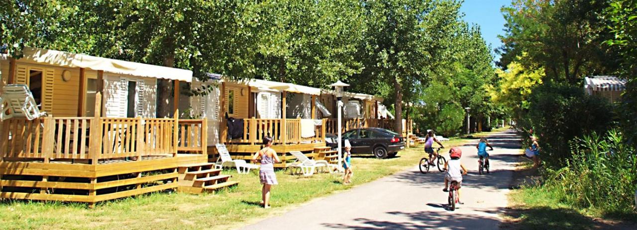 Camping Maeva Respire Ecolodge L'Etoile D'Argens Fréjus Exteriör bild