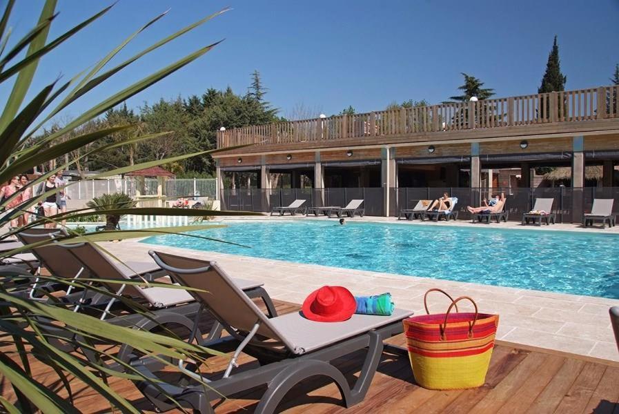 Camping Maeva Respire Ecolodge L'Etoile D'Argens Fréjus Exteriör bild