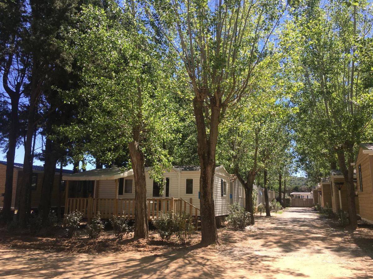 Camping Maeva Respire Ecolodge L'Etoile D'Argens Fréjus Exteriör bild